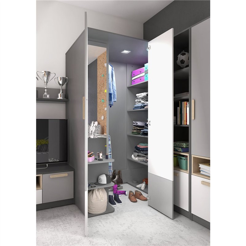 Grande armoire garde-robe Pok Gauche dans une chambre d'enfant
