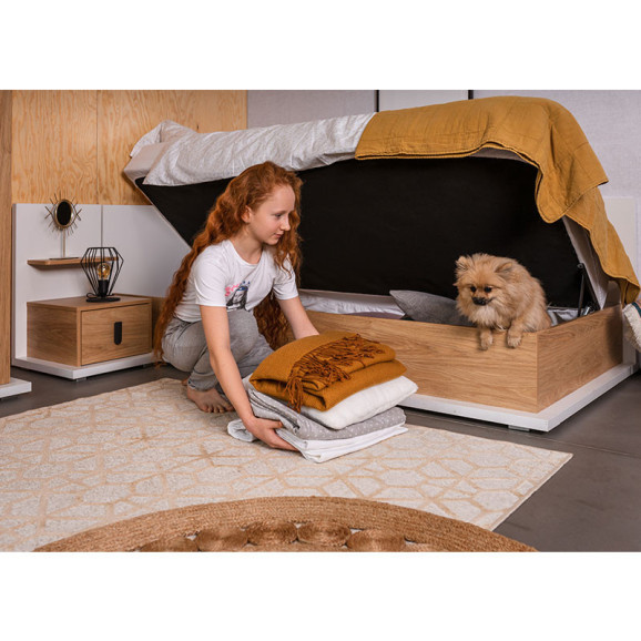 Lit 90x200 avec coffre de rangement et matelas MASSI blanc et chêne hickory, mais ne pas enfermer le chien dans le coffre :)