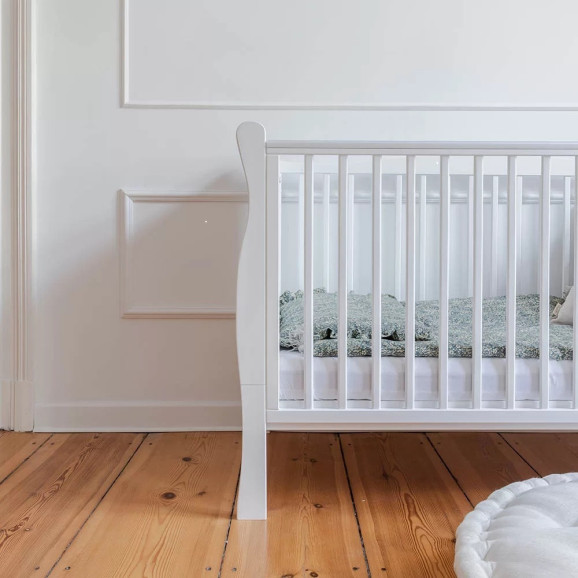Lit bébé évolutif 70x140 cm blanc en pin massif – Noble Cot